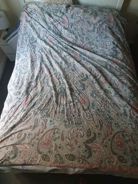 Photo of free Paisley Standard Double Duvet Cover (TW1 - Twickenham) #1