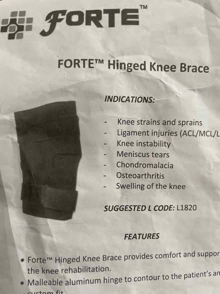 Photo of Soft Knee Brace (White Plains) #1