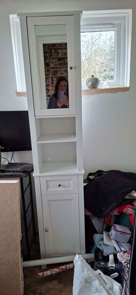 Photo of free Bathroom Furniture, ti go together (Tetbury GL8) #1