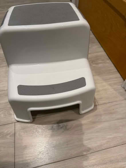 Photo of free Toddlers step to reach basin etc (Highcliffe BH23) #1