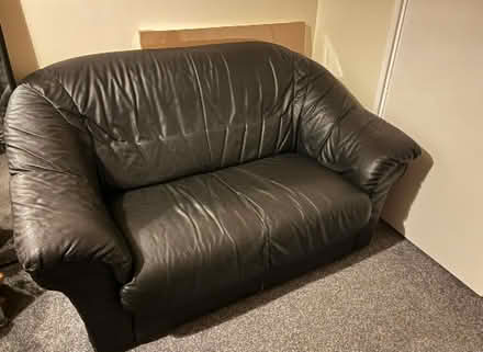 Photo of free Leather sofa (Sanderstead, Purley Oaks) #1