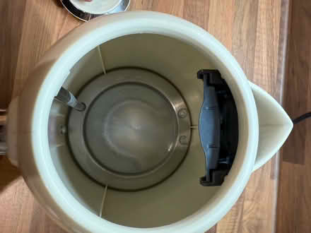 Photo of free Kettle (Seven Sisters N15) #2