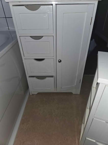 Photo of free Bathroom units x3 (Luton LU3) #4