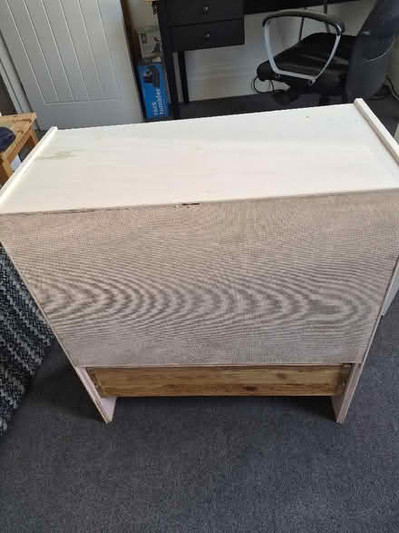 Photo of free Pink chest of drawers (Preston Park area BN1) #2