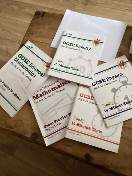 Photo of free Study books gcse (Borehamwood WD6) #1