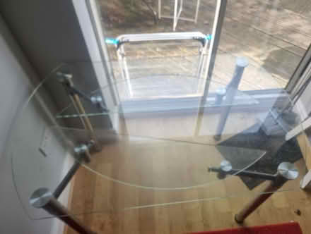 Photo of free Glass modern table (WD24 Watford) #3