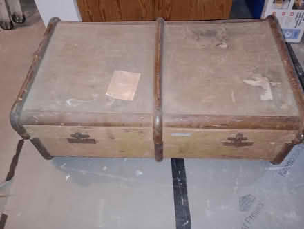 Photo of free Very old suitcase (CT4) #1