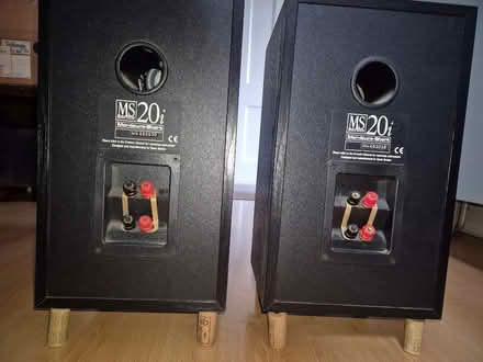 Photo of free MS 20i Bookshelf Speakers black - with floor spikes (Kingston KT2) #2