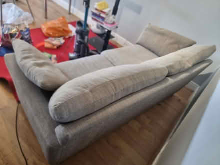 Photo of free cozy canvas holstered sofa (WD24 Watford) #2