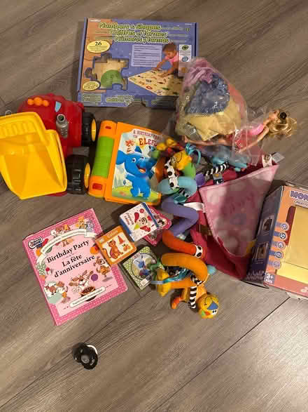 Photo of free Box of toys (Uplands / Paul Anka) #1