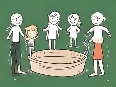 Photo of Kids plastic sand pit (Cippenham SL1) #1