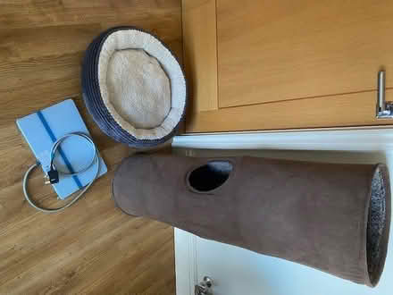 Photo of free Cat items - Bed, collapsable tunnel and a pet warmer. (Feering CO5) #1