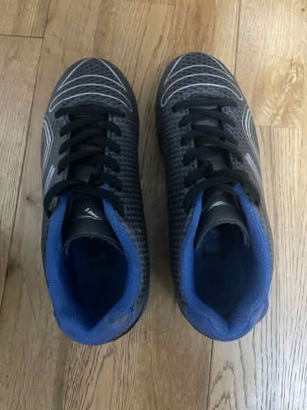 Photo of free Kids football shoes (Fairbrae EH11) #2