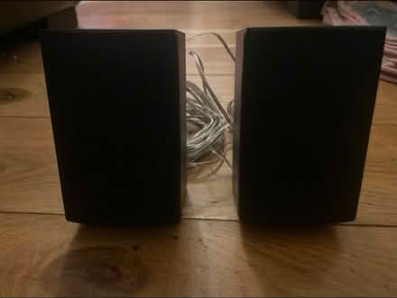 Photo of free Stereo/ Computer Speakers (Cheshunt En8) #1