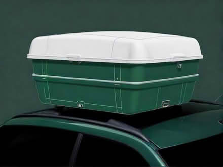 Photo of free large roofbox fits most cars with the brackets contained (Golden Triangle NR2) #1