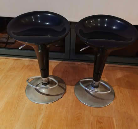 Photo of free Pair of Black Swivel bar stools (Hove BN3) #1
