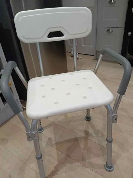 Photo of free Shower stool /chair (Chiswell Green AL2) #2