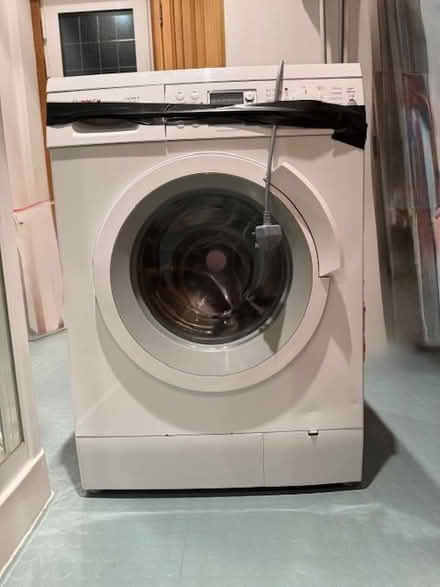 Photo of free Bosch washing machine (East Horsley) #2
