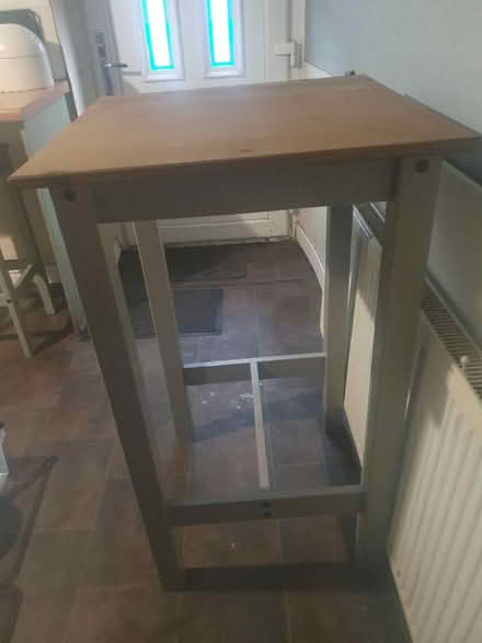 Photo of free High table, im keeping the bar stools, until i can get somei (Appleby-in-Westmorland CA16) #1
