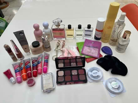 Photo of free Perfumes, cosmetics & toiletries (Cambridge GL2) #1
