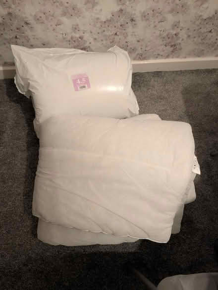 Photo of free Brand new quilts (CT9) #1