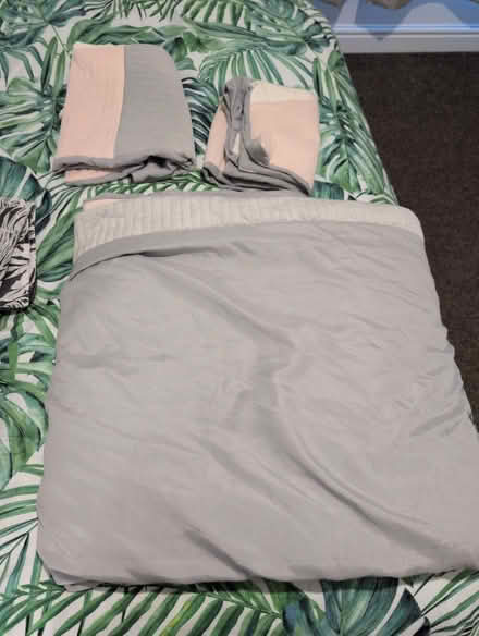 Photo of free Bedding (Hyde SK14) #4