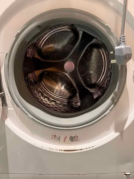 Photo of free Bosch washing machine (East Horsley) #1