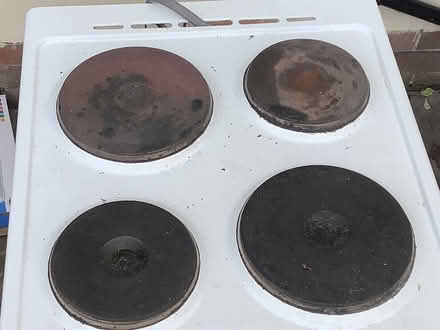 Photo of free Electric cooker (Handforth) #3