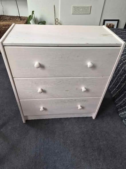 Photo of free Pink chest of drawers (Preston Park area BN1) #1