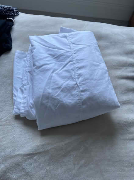 Photo of free White double bed valance (IG10 high beech) #1