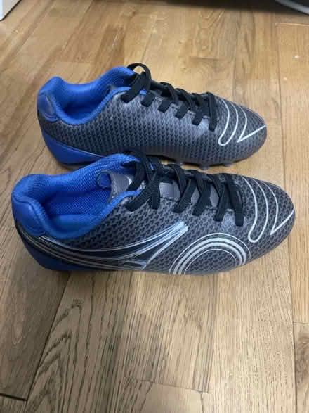 Photo of free Kids football shoes (Fairbrae EH11) #1
