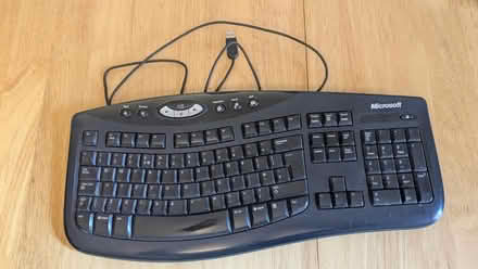 Photo of free MS Keyboard (Reading West RG1) #1