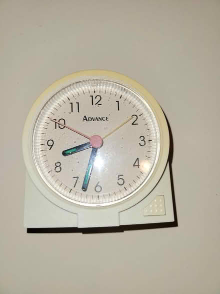 Photo of free Small Clock (Erin Mills) #1