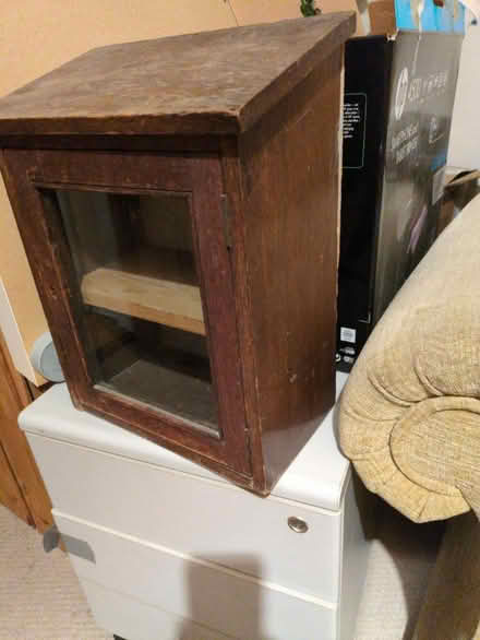 Photo of free Small wood wall cupboard (Lewisham SE4) #2