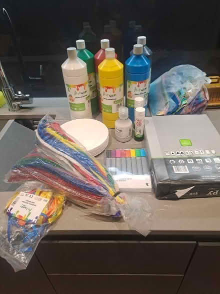 Photo of free Kids art/ crafts and toys (Bromley-by-Bow E3) #1