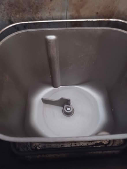 Photo of free Breadmaker (not working) (Beaconsfield HP9) #4