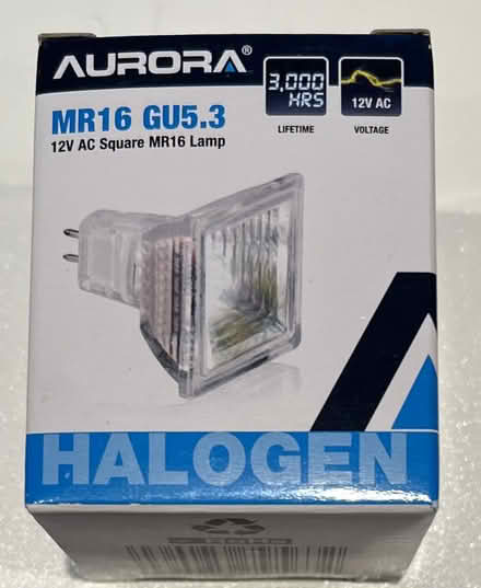Photo of free MR16 Square halogen lamps 50 w x 11 (Beaconfield HP9) #1