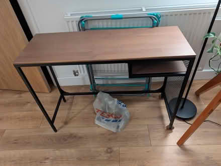 Photo of free Small desk (haggerston E8) #1