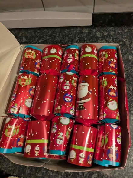 Photo of free Unused Xmas Crackers (BA1) #3
