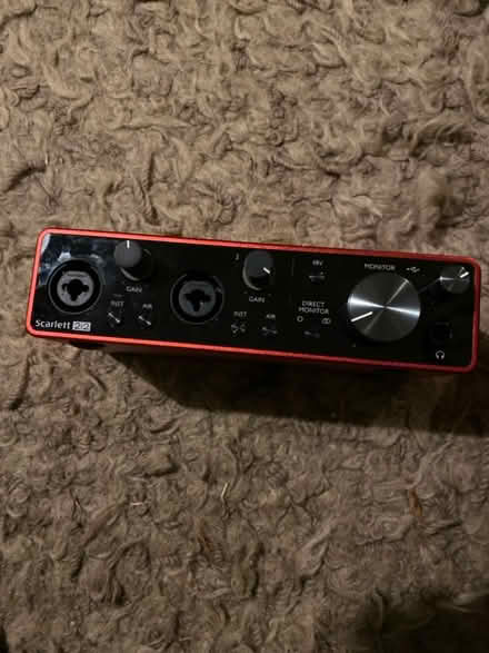 Photo of free Focusrite audio interface (not working) (Storrs S6) #1