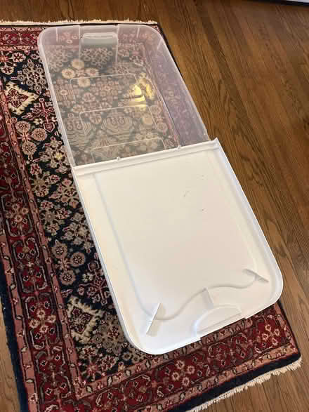 Photo of free Bin (Rogers Park) #3