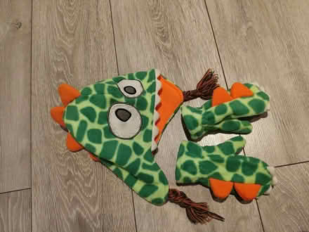 Photo of free Baby clothes mainly 6-9m (Bennetts End HP3) #3