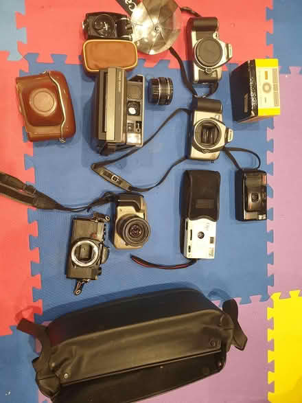 Photo of free Huge film camera joblot (PO19 chichester) #1
