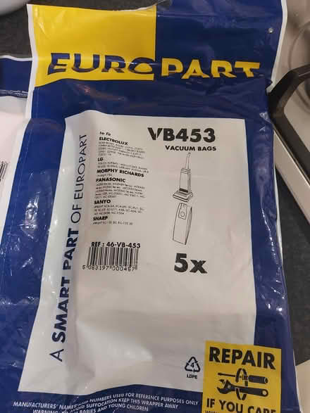 Photo of free Bags for hoover universal (Southfields SW18) #1