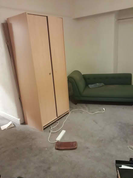 Photo of free Leather recliner chair, chaise longe (Moston M40) #1