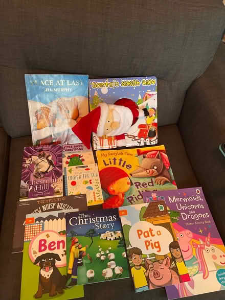 Photo of free Children’s book bundle (Thringstone LE67) #1