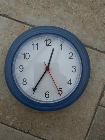 Photo of free wall clock (Baguley M33) #1