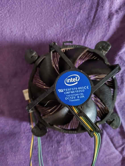 Photo of free Intel CPU Heatsink & Fan LGA1151 E97379 (CT9) #1