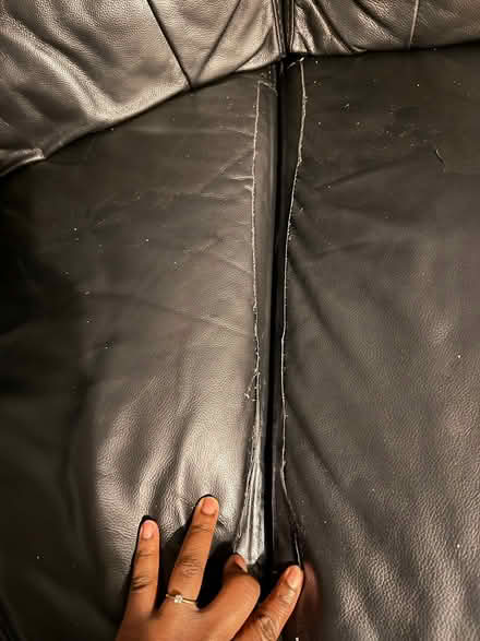 Photo of free Right facing leather corner sofa (Kennington) #4