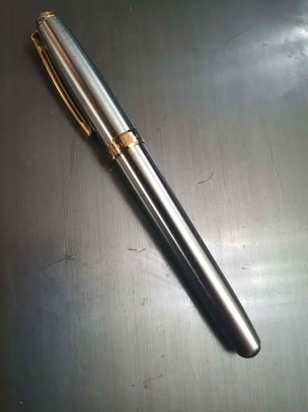 Photo of free Sheaffer Ink Pen (Booker HP12) #1